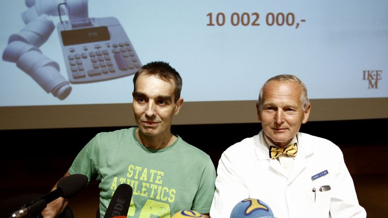 Jakub Halík (vlevo) s profesorem Janem Pirkem
