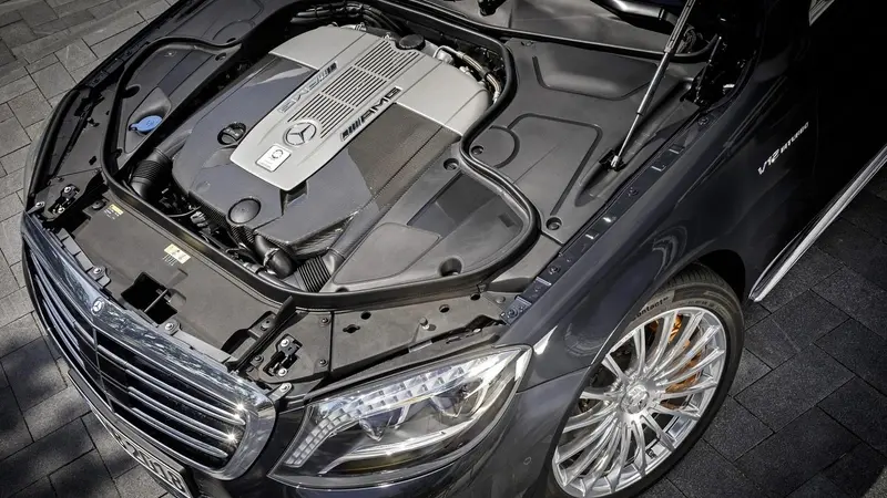 Mercedes Benz Ukazal Vrcholne S65 Amg V12 Produkuje 1000 Nm Novinky Cz