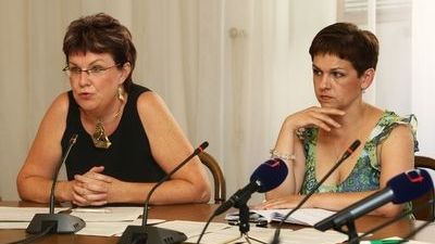 Poslankyně SZ Věra Jakubková (vpravo) chce vyvolat jednání s ODS kvůli kauze poslance Moravy. Hodlá tak přispět k vyšetření celého případu.