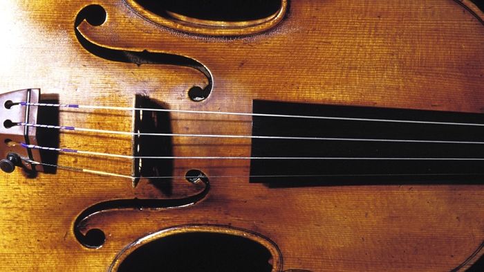 Housle z dílny Antonia Stradivariho. Ilustrační foto