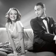 Na prknech pražské Fidlovačky ztvárnila titulní postavu v jevištní verzi proslulého filmu Eva tropí hlouposti. Hereckým partnerem jí byl Denny Ratajský.