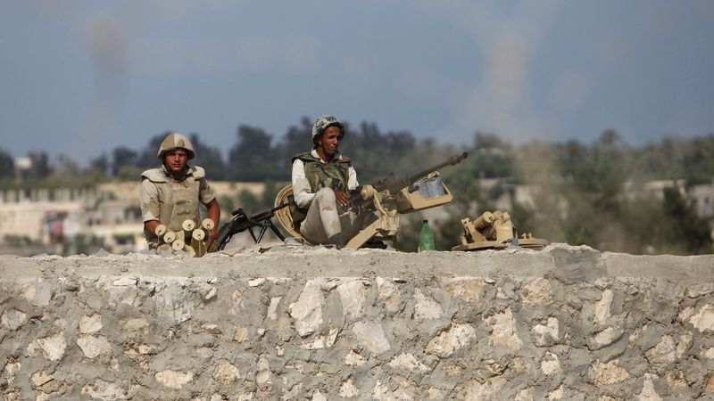 Egyptští vojáci na severu Sinajského poloostrova