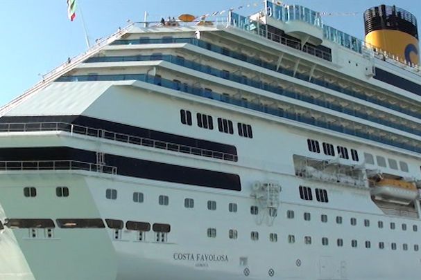 Luxusní loď Costa Favolosa
