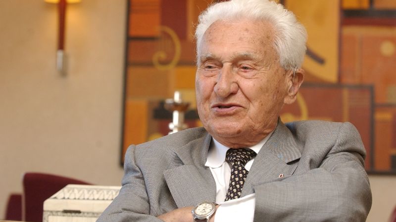 FOTO: Klan Baťa obživne v muzikálu na pražské Kampě