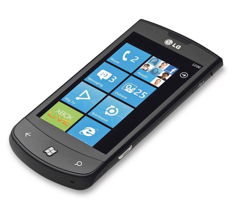 Телефон на 7 15. LG Windows mobile. Windows Phone 7. Samsung Omnia 7. ЛГ Микрософт.