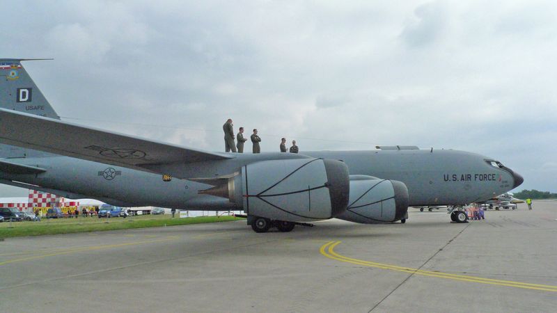 Skandál v americkém letectvu. Tankery nemají moderní komunikační vybavení