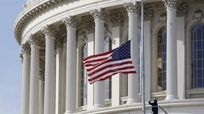 USA na čas odvrátily platební neschopnost, Senát schválil zvýšení dluhového stropu