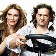 Po sametové revoluci se věnoval hodně divadlu. Na snímku: Ivana Chýlková a Jan Potměšil – maďarští mafiáni Enike a Ištván v inscenaci Studia DVA Hlava v písku (2013), režie: Patrik Hartl