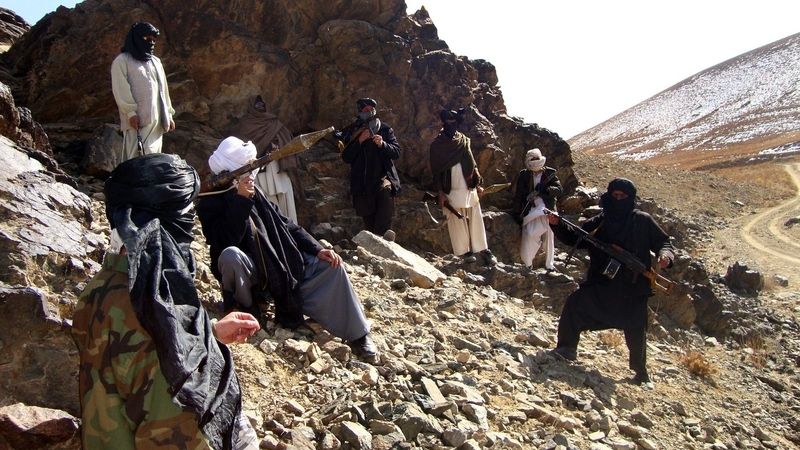 Bojovníci Tálibánu na afghánsko-pákistánském pomezí. Archivní snímek