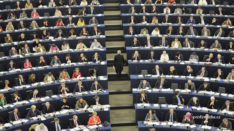 Poslanci Evrospkého parlamentu. Ilustrační foto