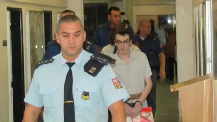 Skautsky Vedouci Odsouzeny Za Zneuzivani Muze Na Svobodu