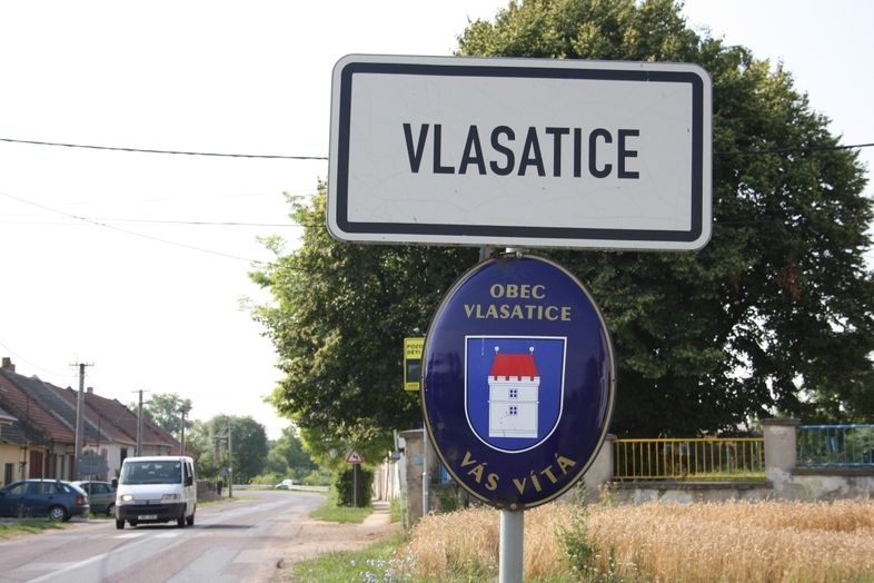 Ve Vlasaticích na Brněnsku byli ve čtvrtek 18. července nalezeni tři mrtví novorozenci.