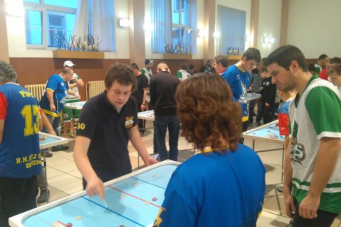 Hráči BHL Žďár nad Sázavou na turnaji ve šprtci kategorie ČP 36 v Modřicích
