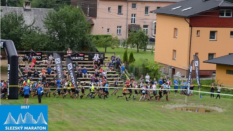 Dolní Lomná 19.8.2017 Salomon Slezský maraton 2017 Start 222 závodníků