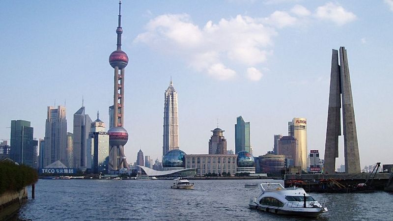 Panorama Šanghaje, výškové stavby jsou jejím poznávacím znamením. 