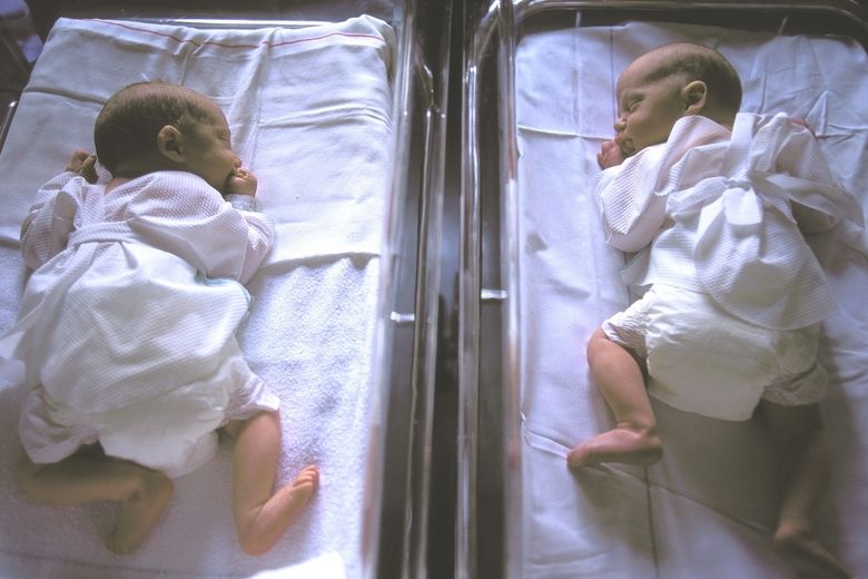 Bulharka ve věku 62 let porodila dvojčata. Ilustrační foto