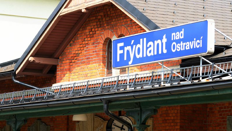 Vlaková nádraží je po celkové rekonstrukci chloubou turistického regionu Frýdlantsko-Beskydy 