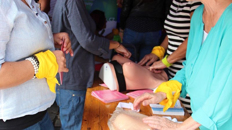 Součástí akcí Onko Niké bude i předvedení techniky samovyšetření prsů.