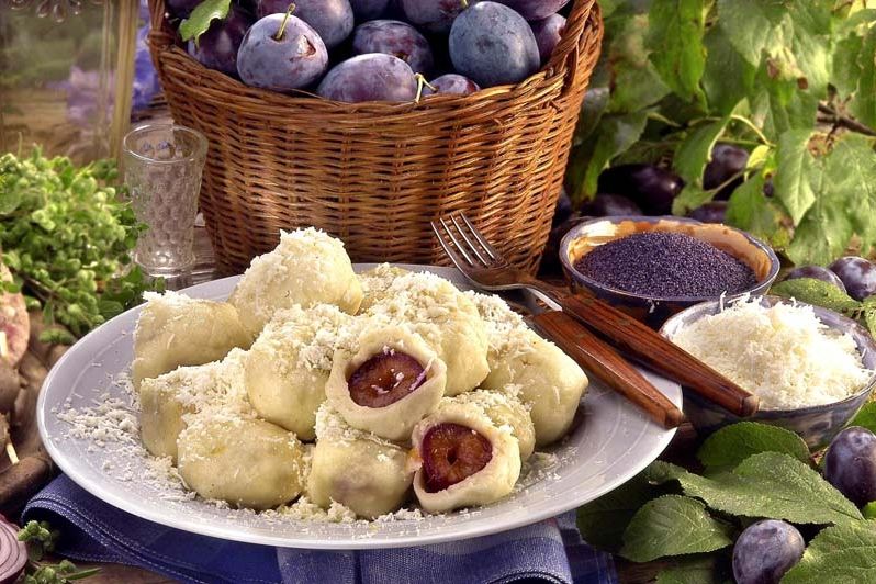 Ovocné knedlíky - chlouba české i moravské kuchyně