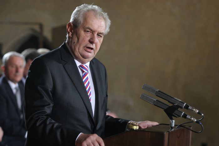 Miloš Zeman přednáší inagurační projev.