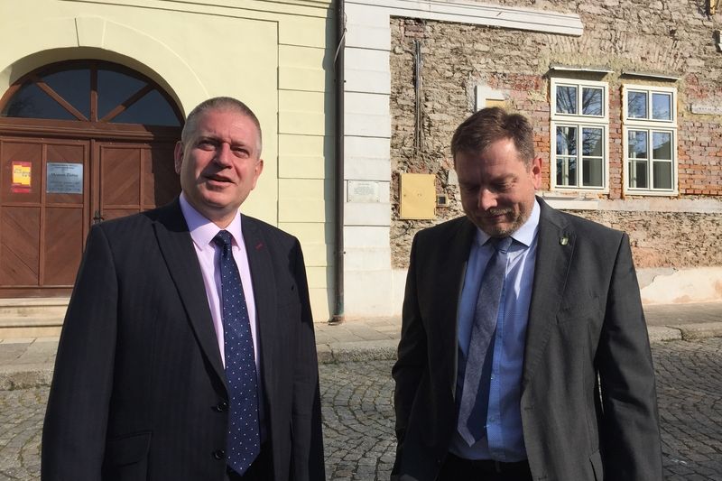 Krajští radní se v pondělí 2. května setkali s představiteli města Žlutice.