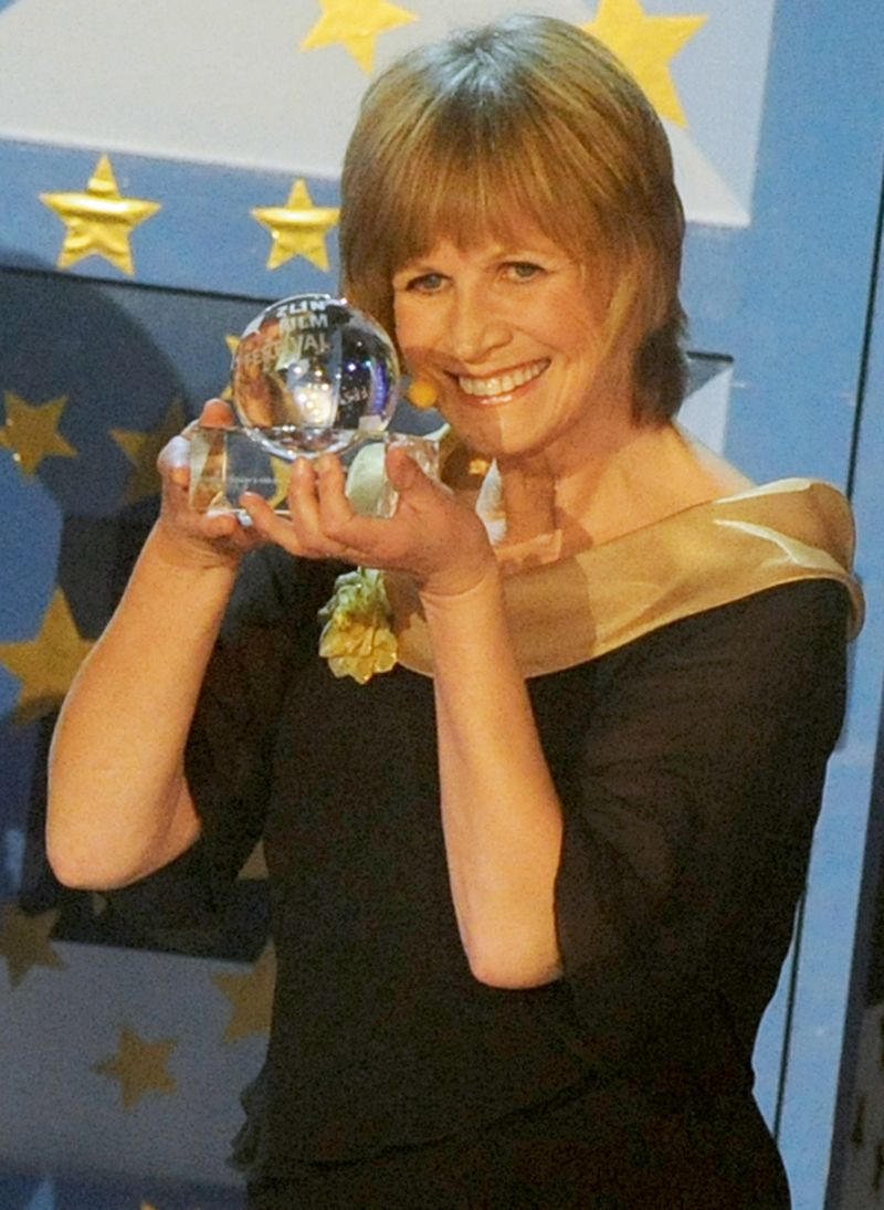 Na letošním Mezinárodním filmovém festivalu pro děti a mládež ve Zlíně obdržela Jitka Molavcová Cenu za přínos dětskému filmu.
