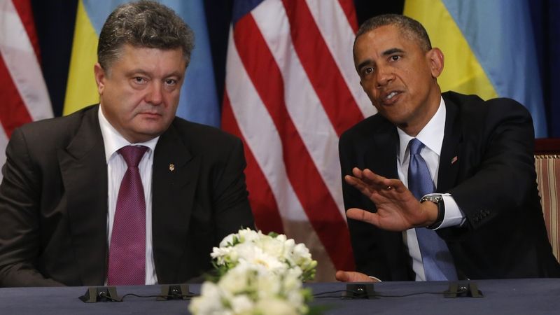 Prezidenti Ukrajiny Petro Porošenko a USA Barack Obama ve Varšavě