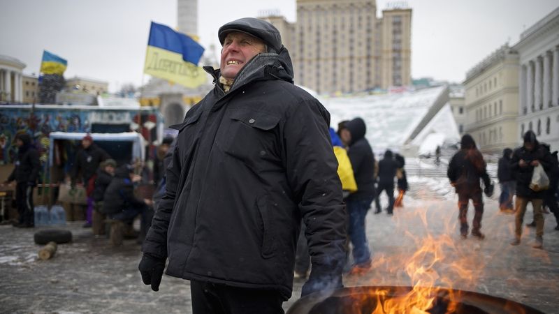 Demostrující na náměstí Nezávislosti v Kyjevě