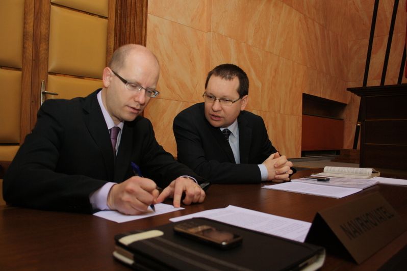Šéf opoziční ČSSD Bohuslav Sobotka u Ústavního soudu