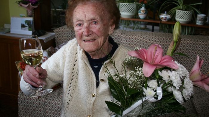 Juliana Vašíčková na archivním snímku z oslavy svých 105. narozenin
