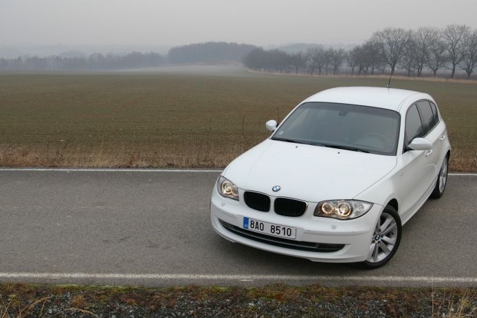 BMW jedničkové řady v bílé barvě? Proč ne?