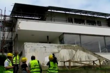 Rekonstrukce vily Tugendhat dává stavbařům zabrat