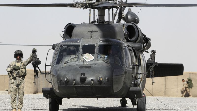 Americký vrtulník Black Hawk v Afghánistánu
