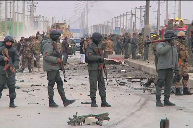 Útočník zabil tři vojáky v Kábulu, mezi oběťmi jsou zřejmě Slováci