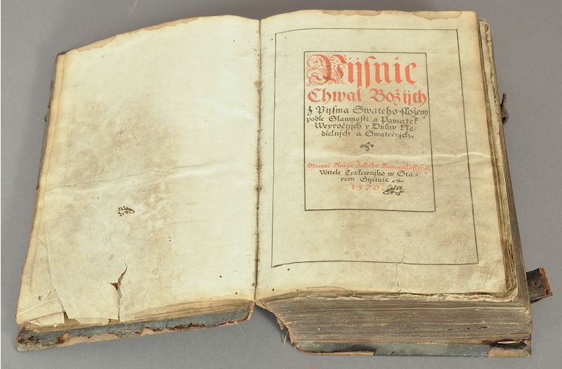Kunwaldský, Jakub: Kancyonál Cžeský. Genž gest Kniha Pijsnij Duchownijch Ewangelistských, Olomouc 1576 (před restaurováním)