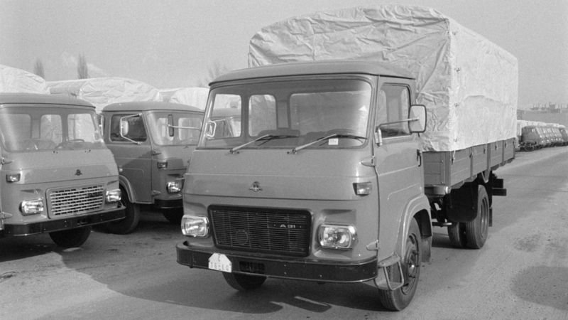 Inovovaný typ lehkého nákladního automobilu Avia 31 (1982) využíval pětistupňové převodovky.