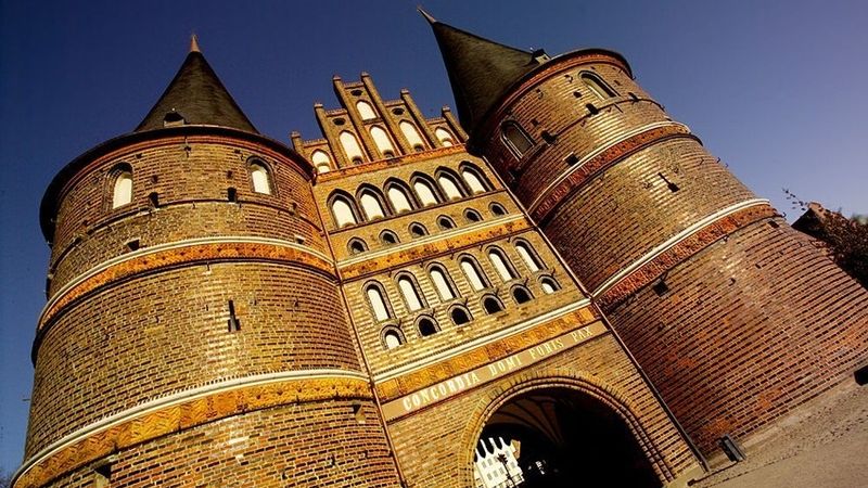 Symbol Lübecku – Holštýnská brána
