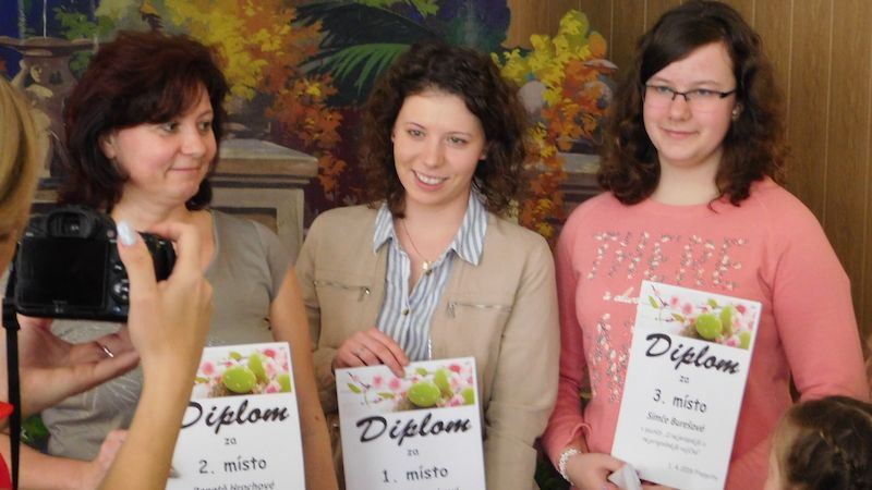 Třetí místo v soutěži o Nej vajíčko obsadila Simona Burešová, druhá byla Renata Hrochová a vítězkou prvního ročníku se stala Markéta Hrochová.