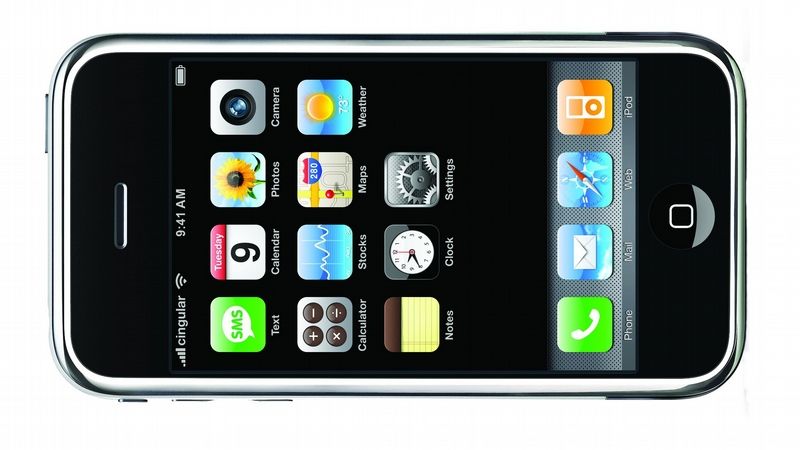 Ohledně zneužití různých patentů u telefonu iPhone se Nokia a Apple častují žalobami již několik měsíců. 