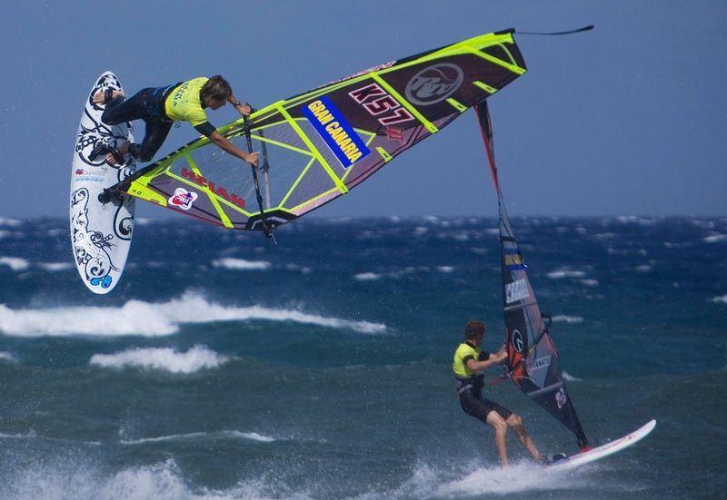 Světový šampionát ve windsurfingu na Kanárských ostrovech.
