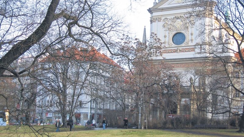Dějištěm festivalu bude i Karlovo náměstí v Praze.