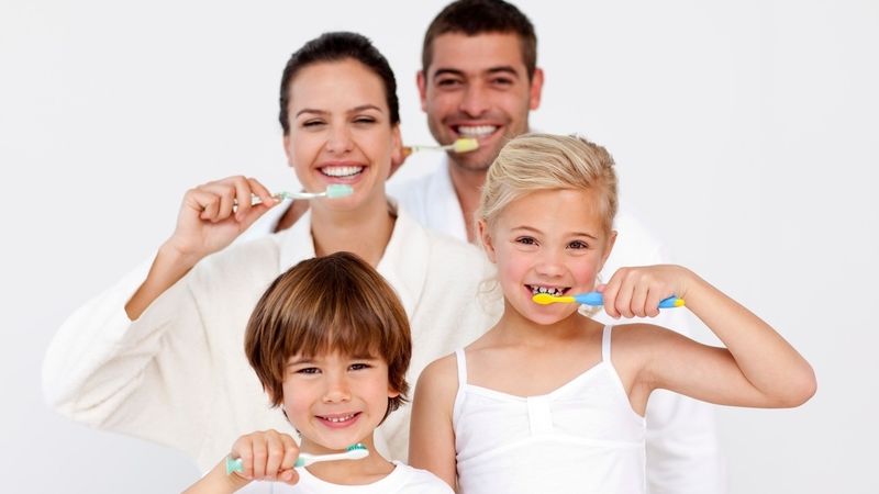 Krásné zuby jsou především čisté a zdravé zuby bez kazů.