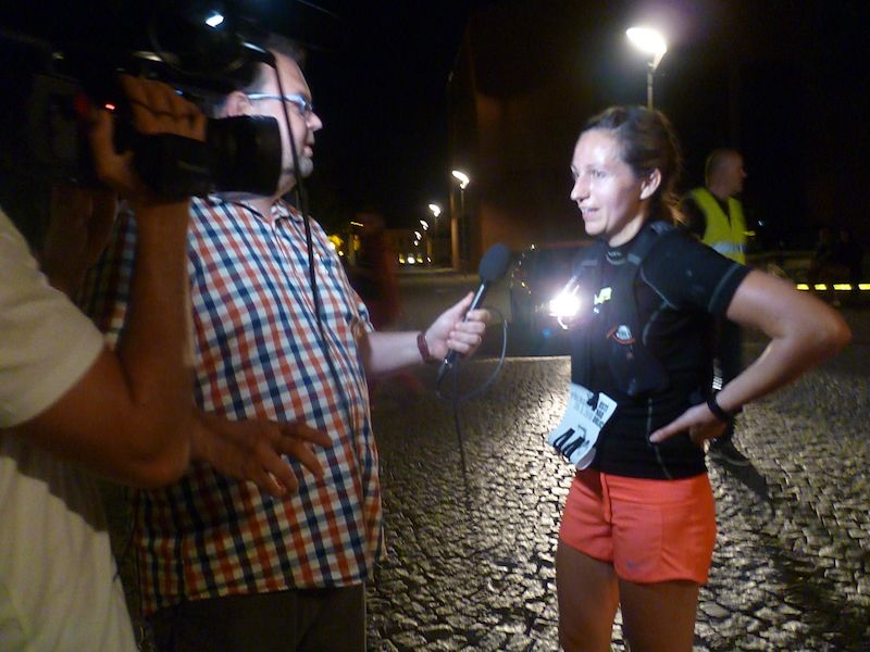 Reportér Orlického info kanálu vyzpovídal o spokojenosti se závodem a výkonem nejrychlejší ženu Lenku Flídrovou z České Třebové.