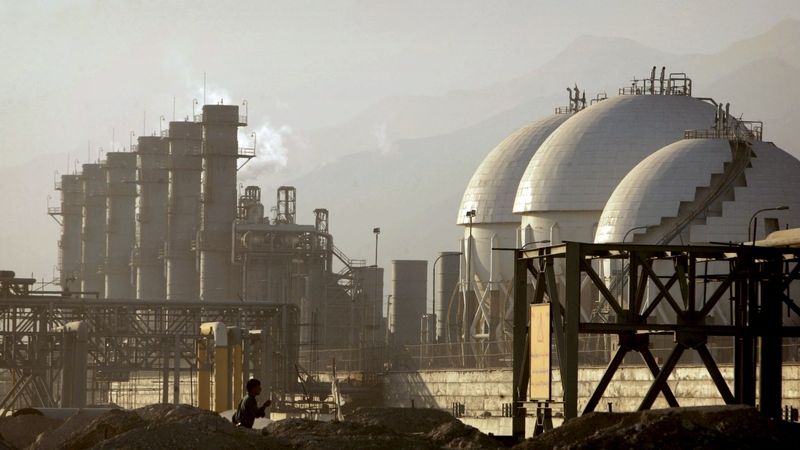 Petrochemický komplex v Íránu