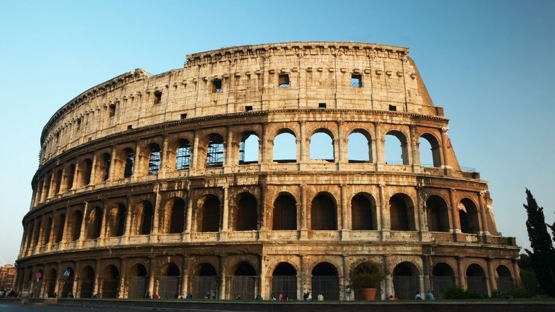 Slavné Koloseum v Římě 