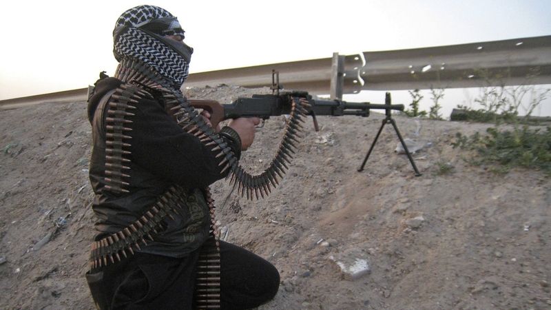 Sunnitský bojovník ve Fallúdži