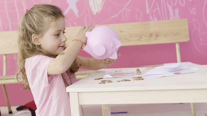 Kapesné dávají dětem dvě třetiny českých rodičů - Novinky