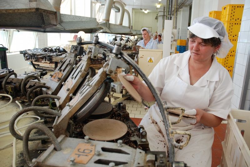 V Mariánských Lázních pečou oplatky už 170 let. Oblíbená pochoutka bývala i součástí lázeňské kúry