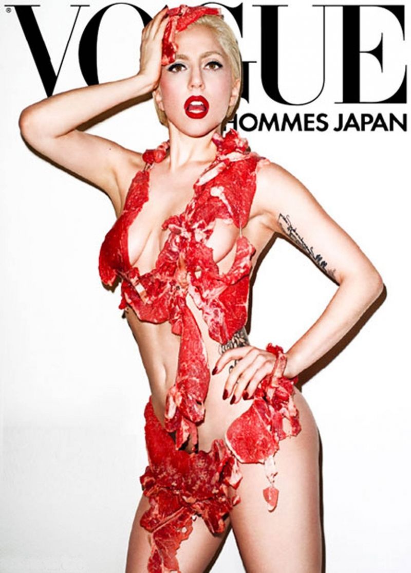 Lady GaGa na přebalu japonského Vogue.