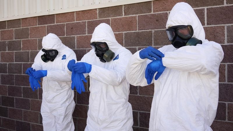 Epidemie eboly je stále na postupu.